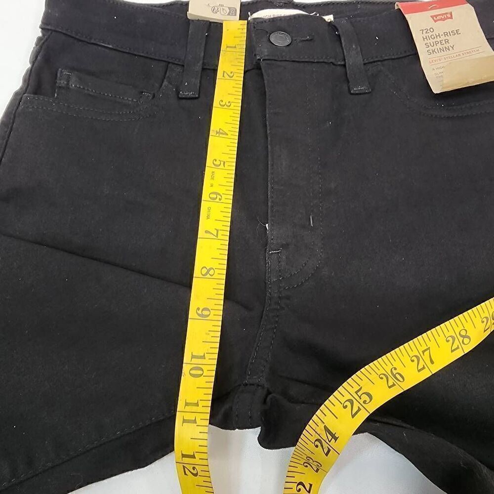 Levi's Size 29 Women's 720 High Rise Super Skinny Black Denim Jeans. NWT - Picture 4 of 9